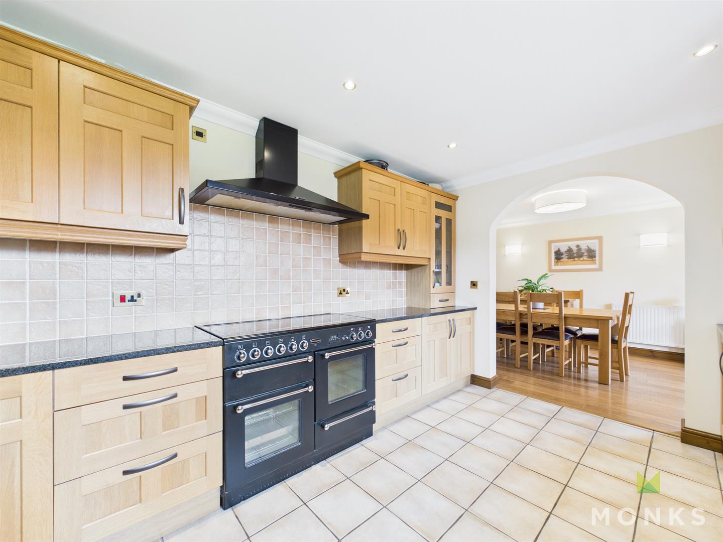 4 Queens Meadow, Queens Head, SY11 4FD For Sale 4 Queens Meadow, Queens Head, SY11 4FD For Sale